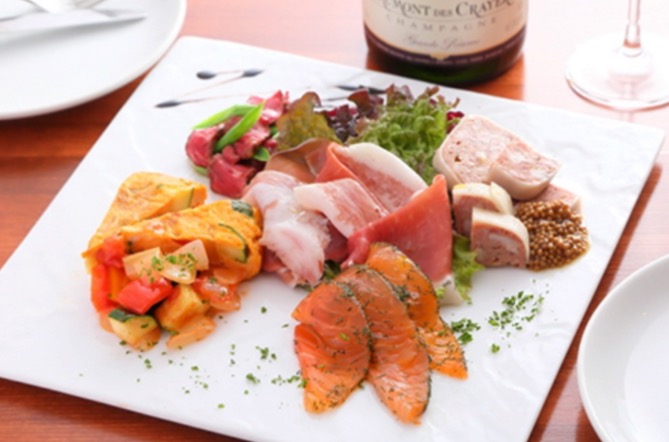 イタリアンダイニング Pont-l'Abbe (ポンラベ) 長堀橋